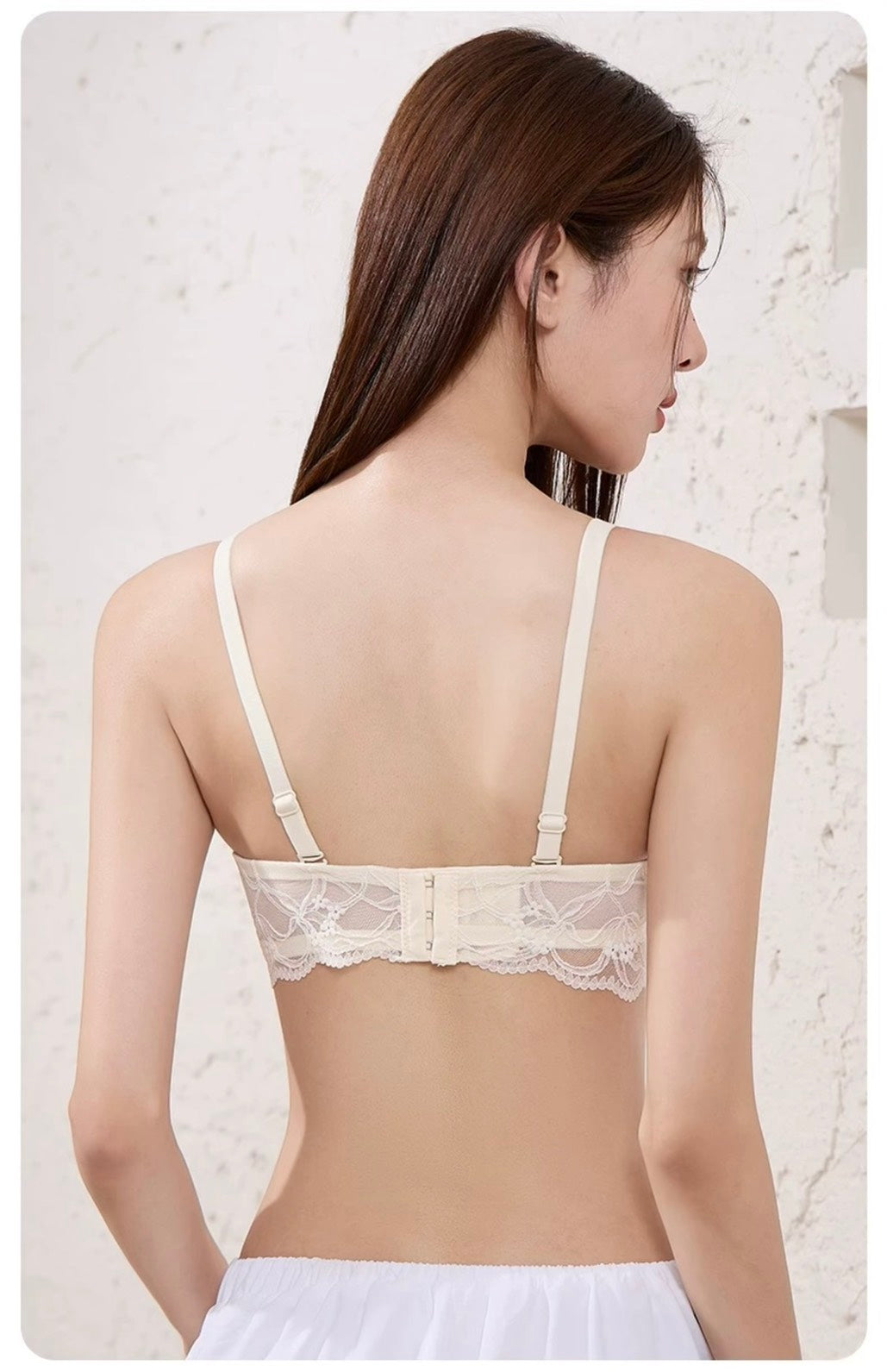 【新品】【絲之莎】【花蕾圓弧杯PUSH-UP無鋼圈內衣】